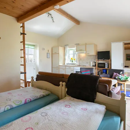 Eulenhof 2 بورديلوم